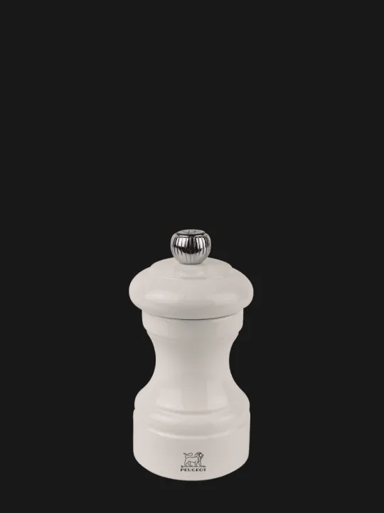 Cheap Bistro Manual wooden pepper mill in gloss, 10cm For Under £50|Pepper
