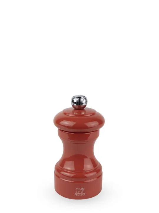 Shop Bistro Manual wooden pepper mill in gloss, 10cm For Under £50|Pepper