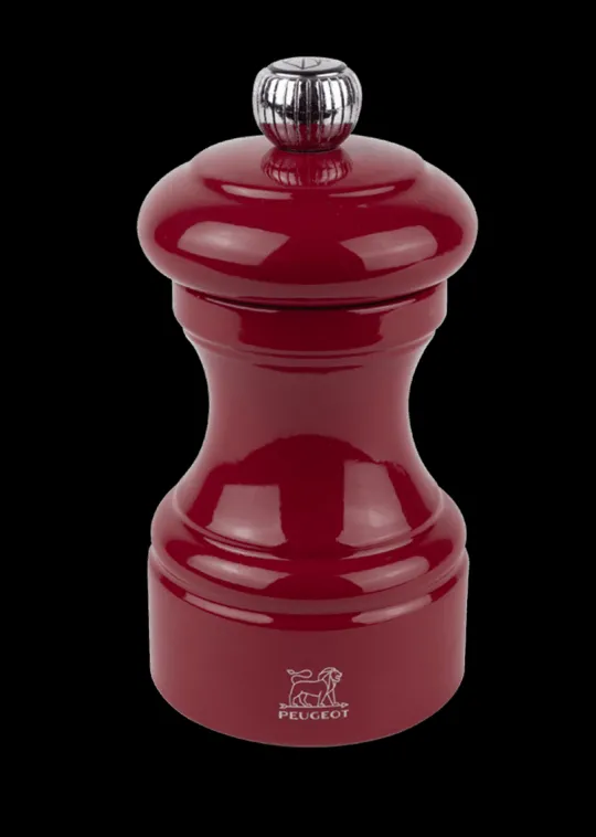 Online Bistro Manual wooden pepper mill in passion red gloss, 10cm For Under £50|Pepper