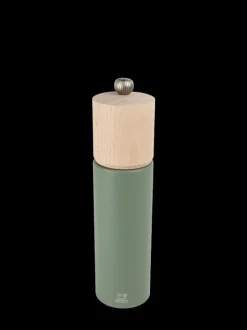 Hot Boreal Manual beech wood pepper mill in fern green, 21cm Pepper|Pepper Mills