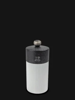 Outlet Line Manual aluminium and wooden salt mill, graphite, 12cm Salt|Salt Mills