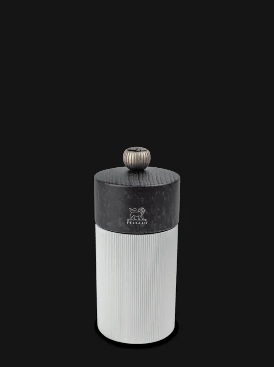 Outlet Line Manual aluminium and wooden salt mill, graphite, 12cm Salt|Salt Mills
