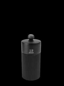 Online Line Manual aluminium and wooden salt mill, matt black, 12cm Salt|Salt Mills