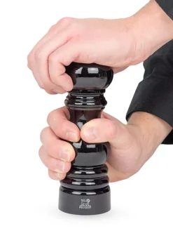 New Paris wooden salt and pepper mill set in black gloss, 18cm Salt|Salt & Pepper Mill Sets